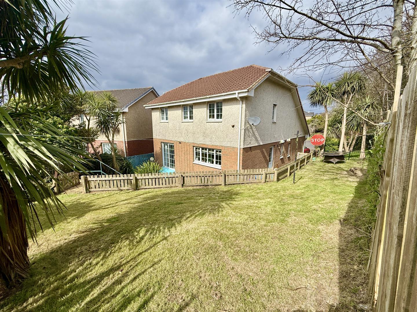 Faulds Wynd, Seamill, West Kilbride